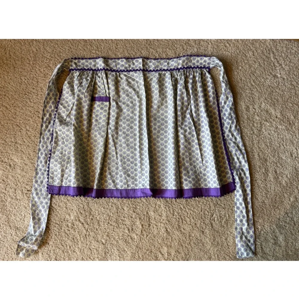 Vintage Purple Floral Half Apron Rick Rack Trim Pocket Handmade Retro Kitchen